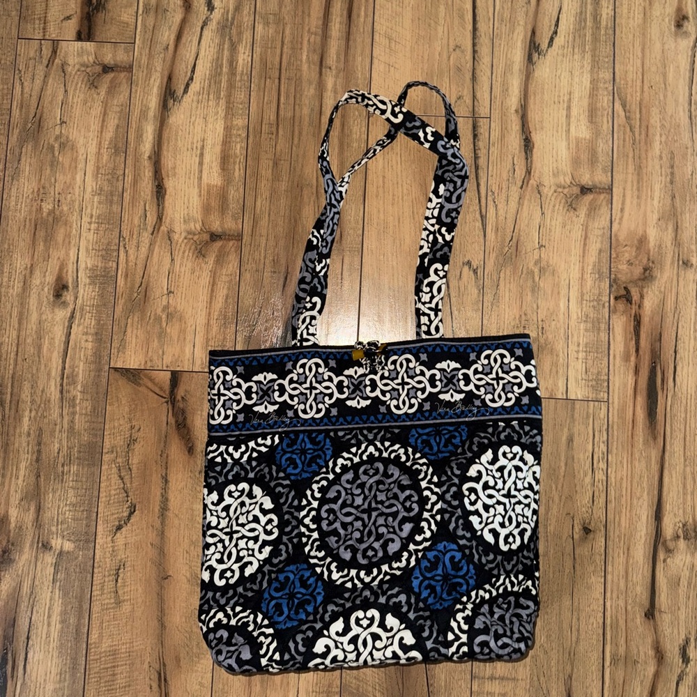 Vera Bradley bag